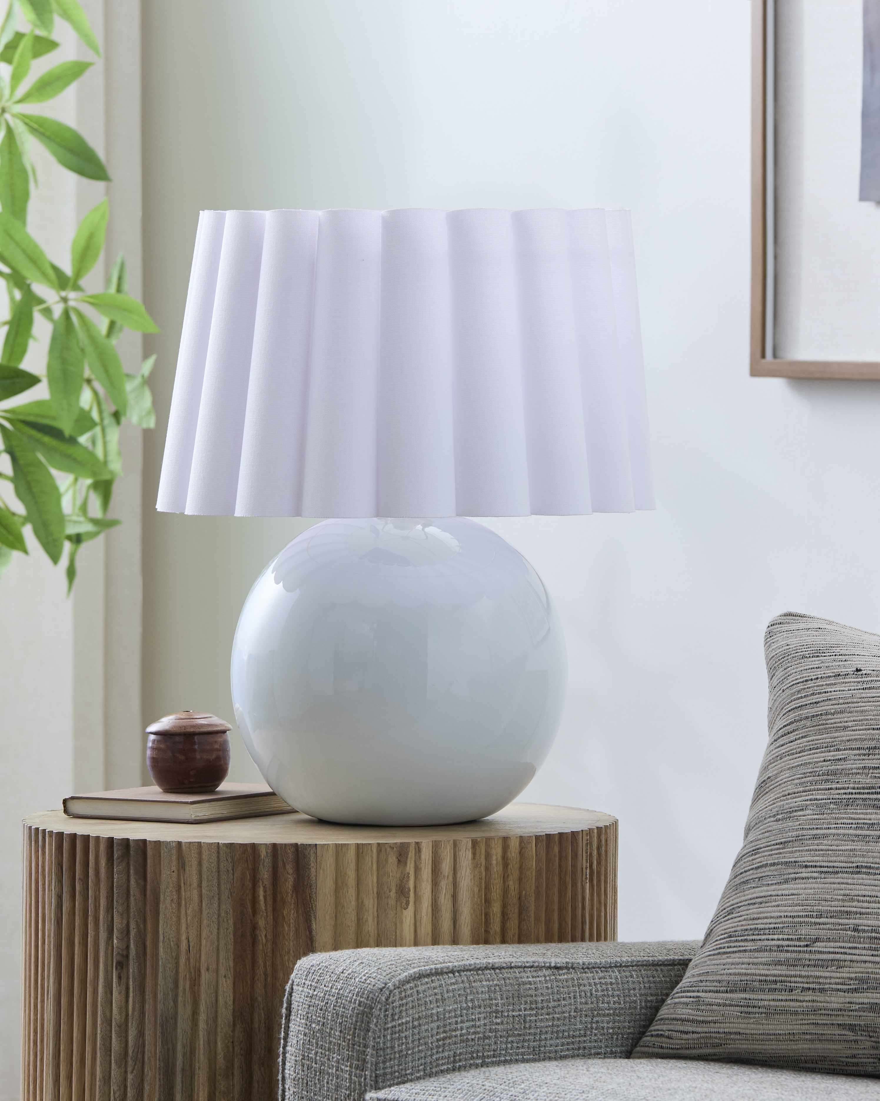 Muromtsevo Table Lamp-0