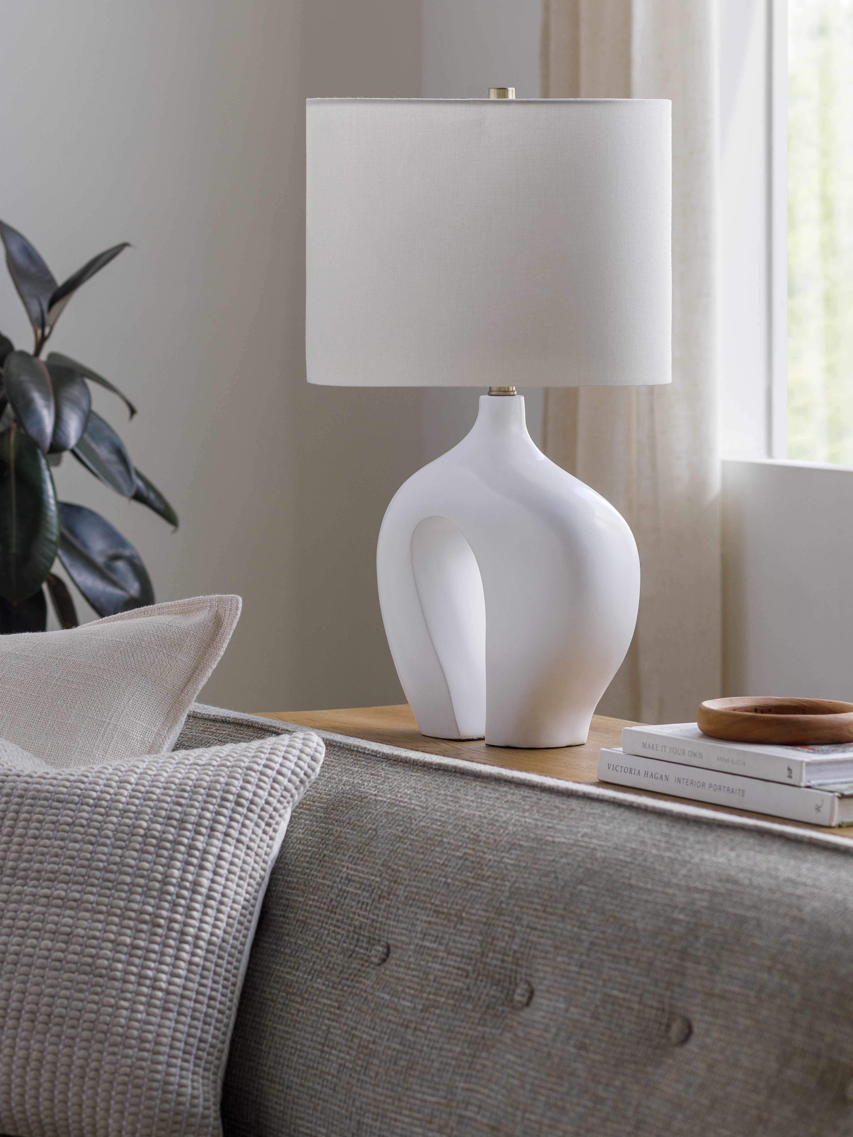 Callejones Table Lamp-4