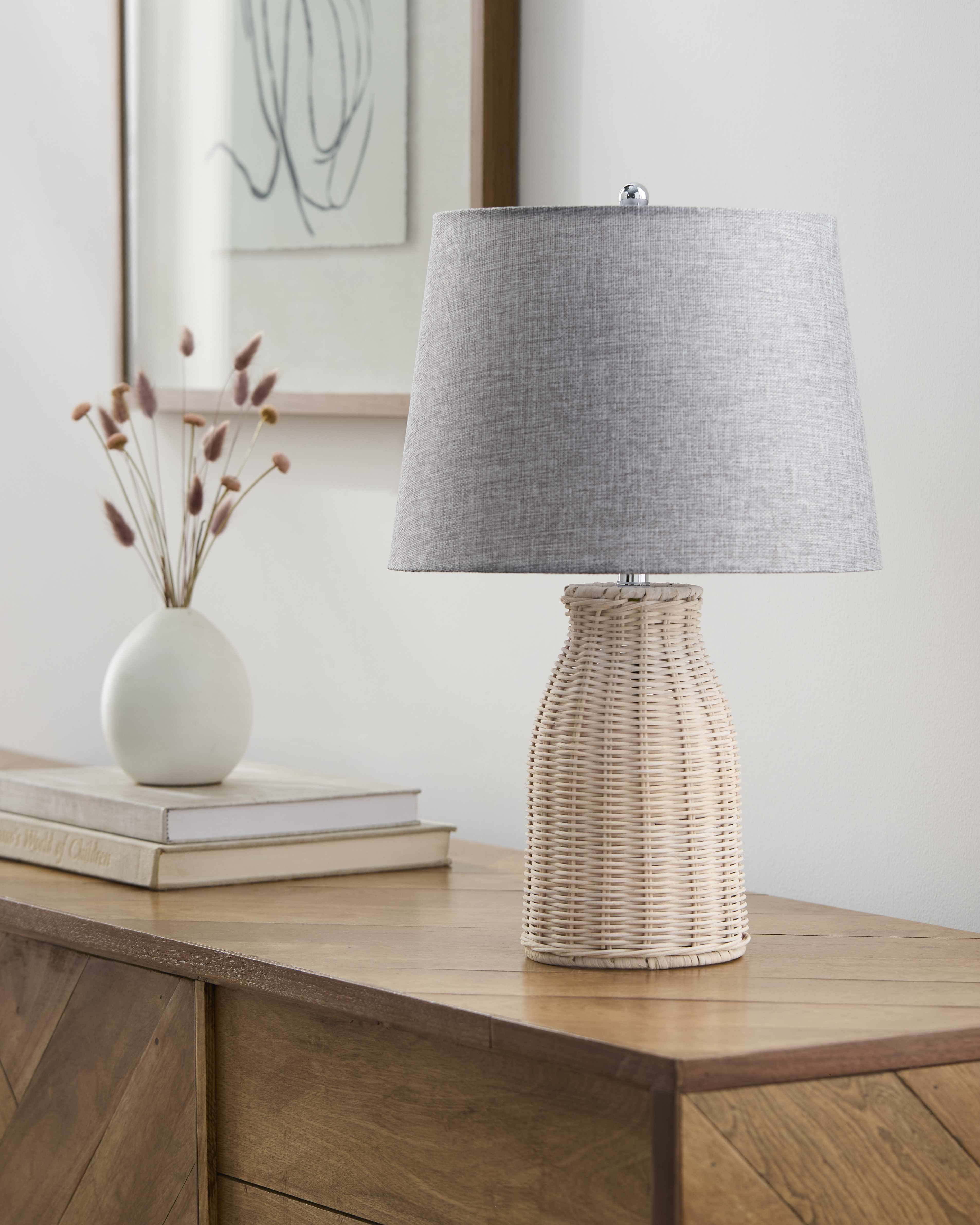 Fermoselle Beige Rattan Table Lamp-0