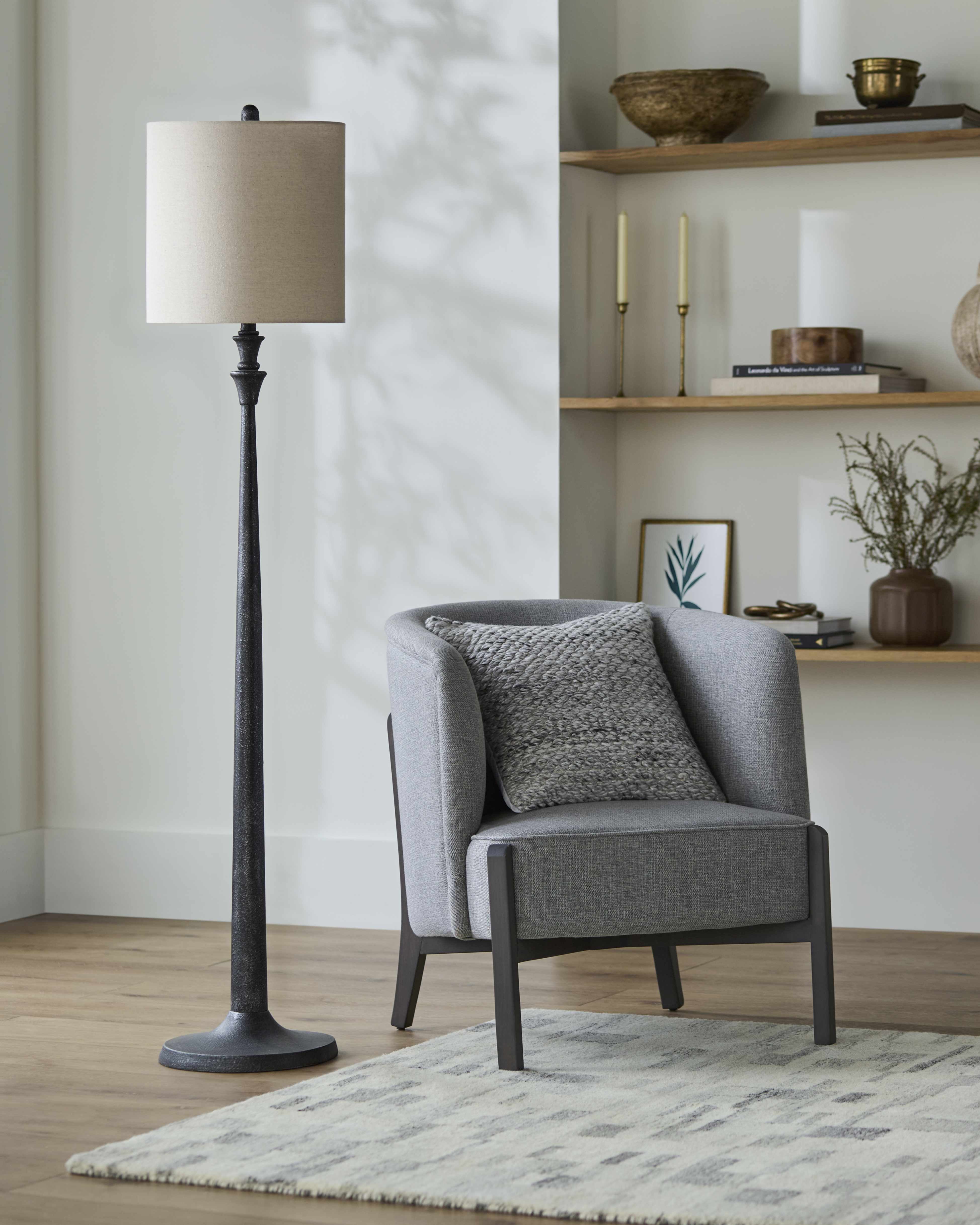 Gajanejos Table Lamp-0