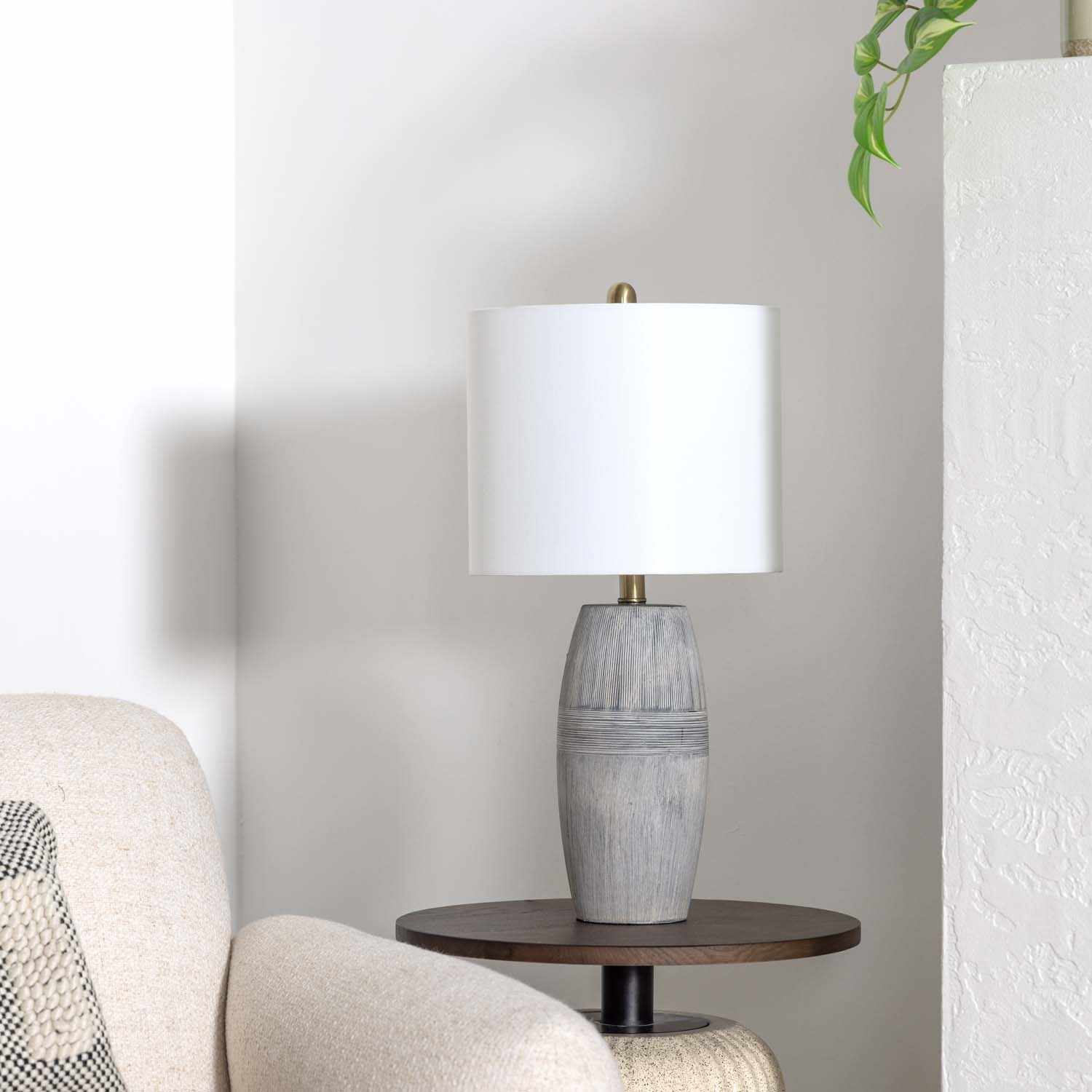 Mabayo Ribbed White Ceramic Table Lamp-2